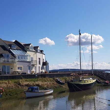 Port Haverigg Marina Village Милъм Екстериор снимка