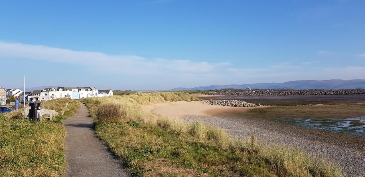 Port Haverigg Marina Village Милъм Екстериор снимка